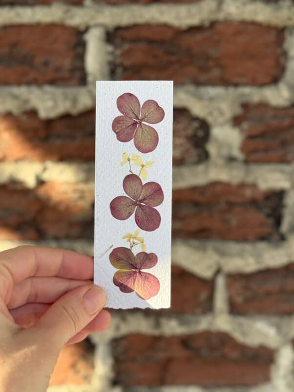 Signet floral unique #3 + carte Merci Maman + tisane Calme